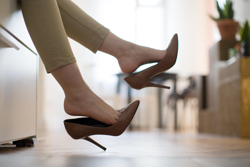 Can your shoes be the cause of your back pain? shutterstock 1055883623 Can your shoes be the cause of your back pain?