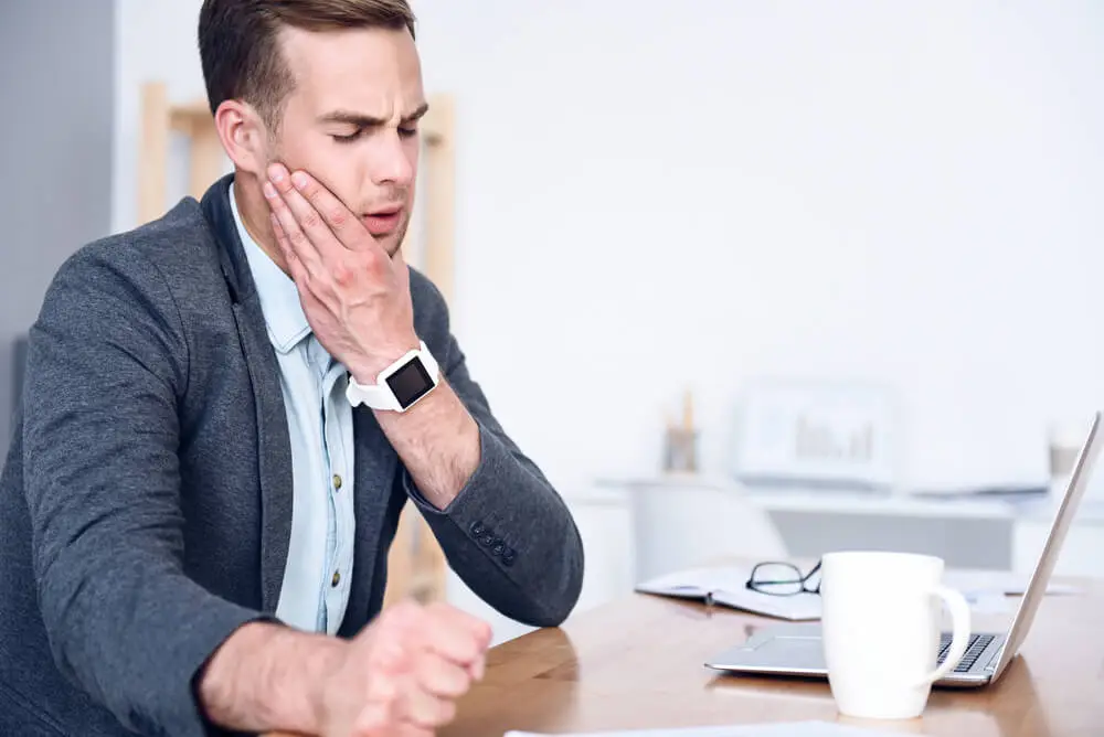 Causes and symptoms of temporomandibular joint dysfunction (TMJ disorder) shutterstock 438922891 Causes and symptoms of temporomandibular joint dysfunction (TMJ disorder)