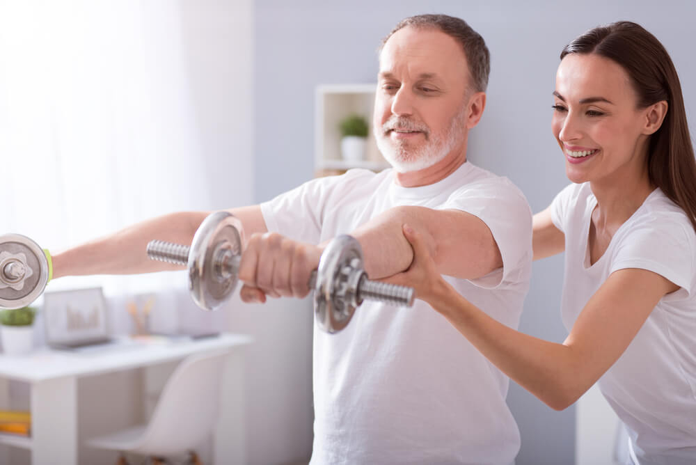 Four benefits of having in-home physical therapy services near you shutterstock 435745954 in home physical therapy services near me