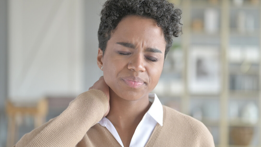 What to do about the throbbing pain in your neck? shutterstock 1575676570 throbbing pain in neck