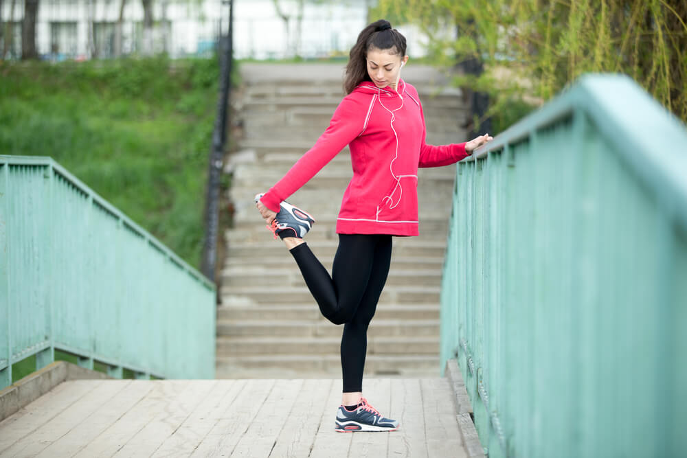 Three exercises that can reduce back and pelvic pain shutterstock 420804577 quadriceps stretch