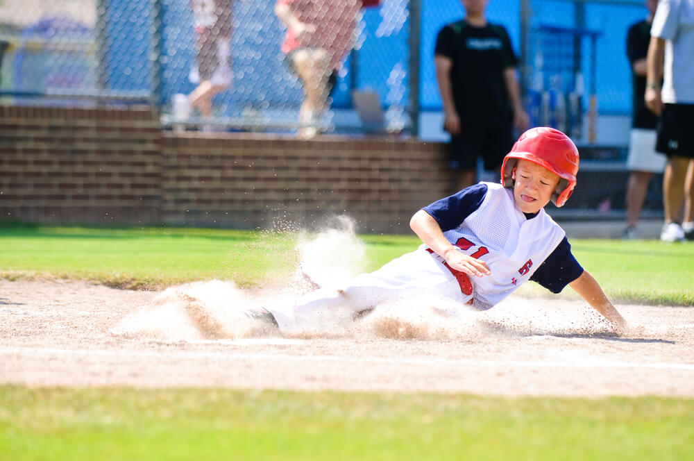 Why does my child's elbow hurt after baseball practice? shutterstock 129395564 why does my elbow hurt?