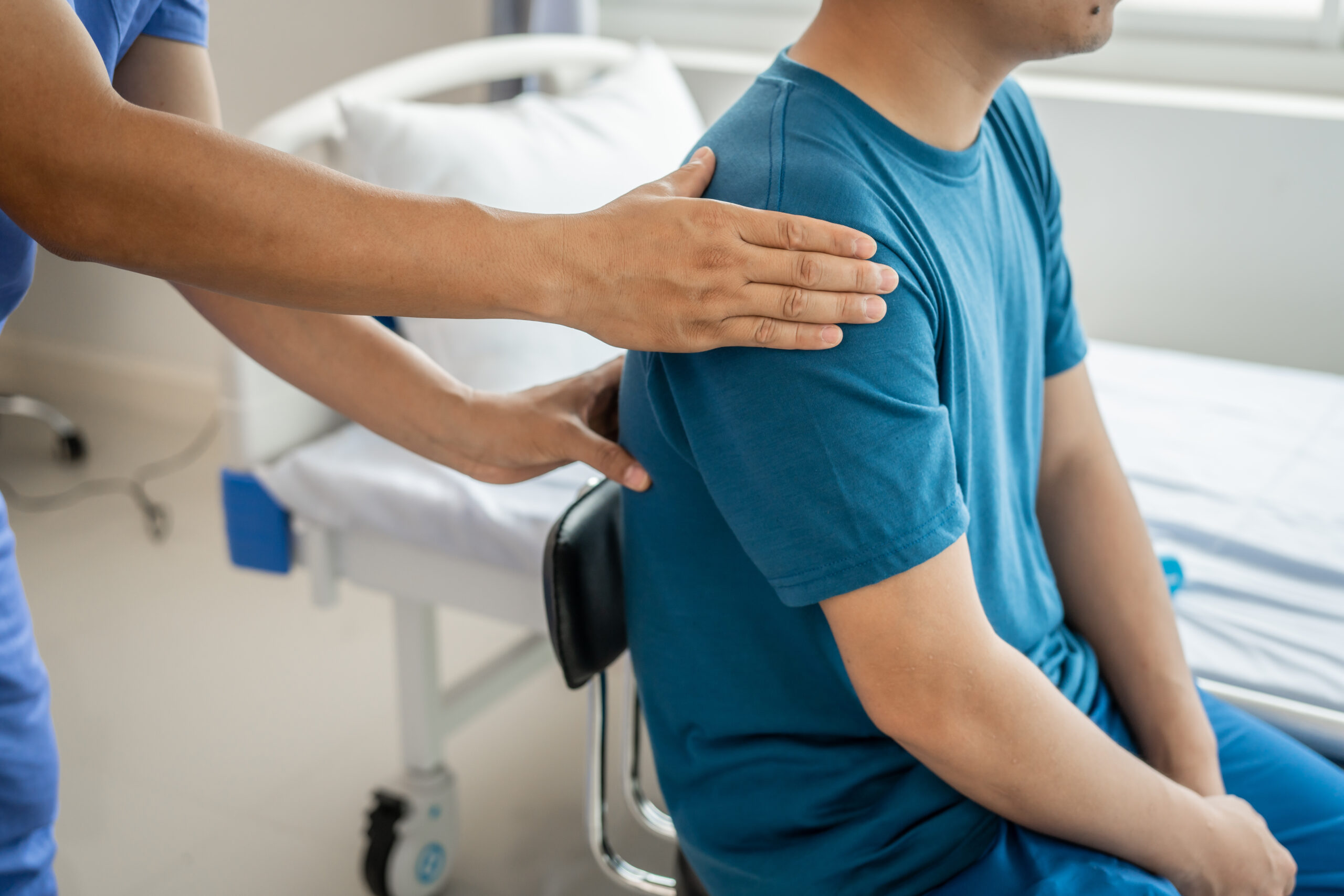 5 Things I Wish I Knew Before Shoulder Surgery AdobeStock 603009139 scaled 1 5 Things I Wish I Knew Before Shoulder Surgery