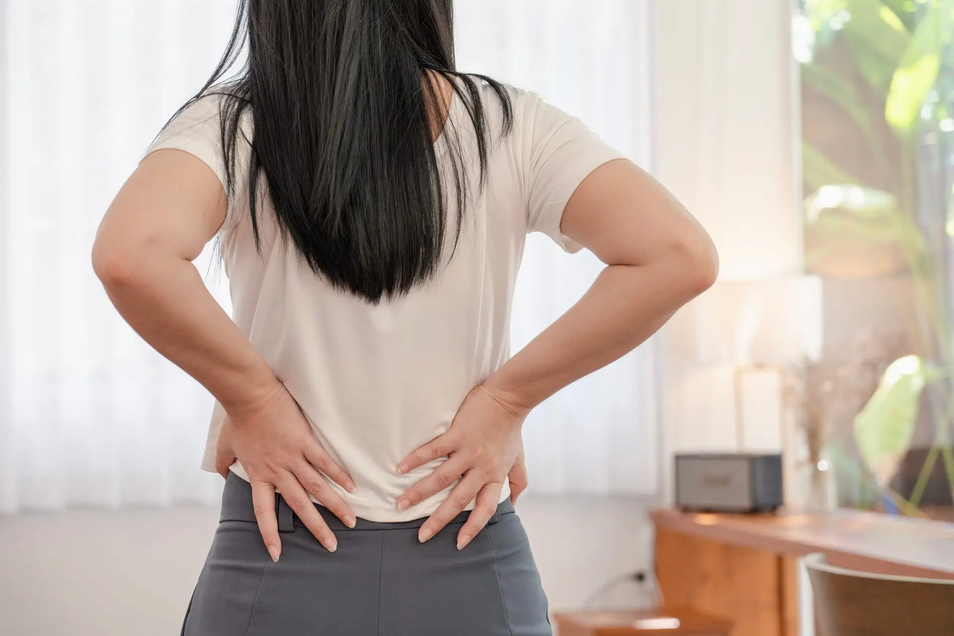 What Does SI Joint Pain Feel Like?